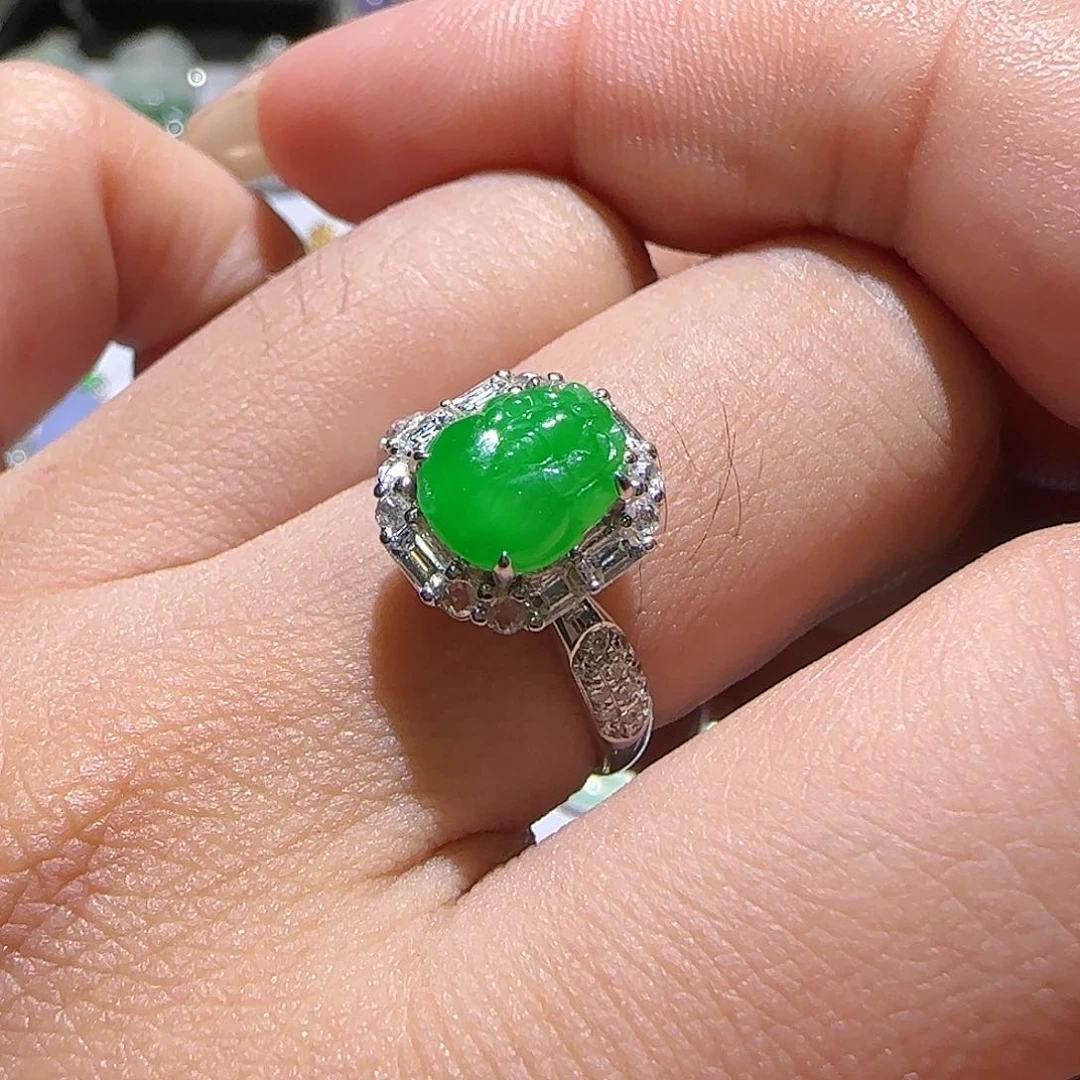 【闪购商品】18K金镶嵌戒指翡翠苹****装天然