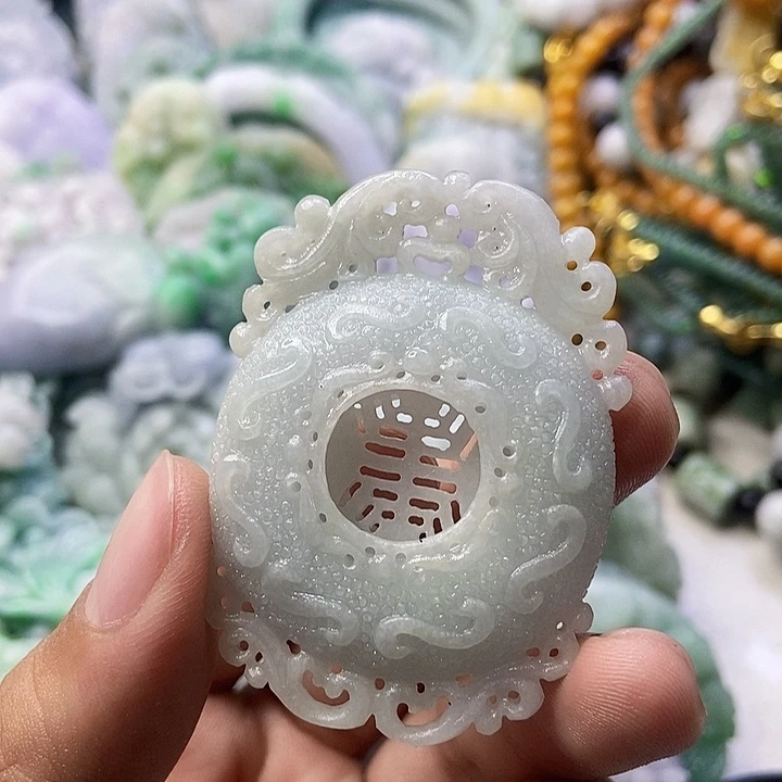 定制翡翠未镶嵌天然翡翠