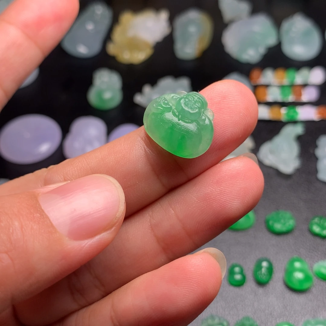 定制翡翠未镶嵌财神