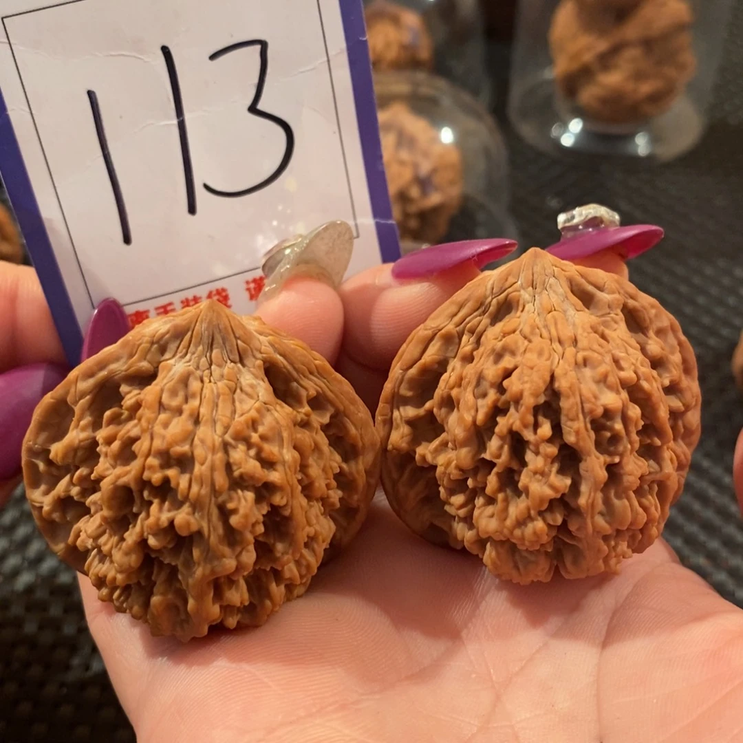 文玩核桃吊坠113满天星全品43尺