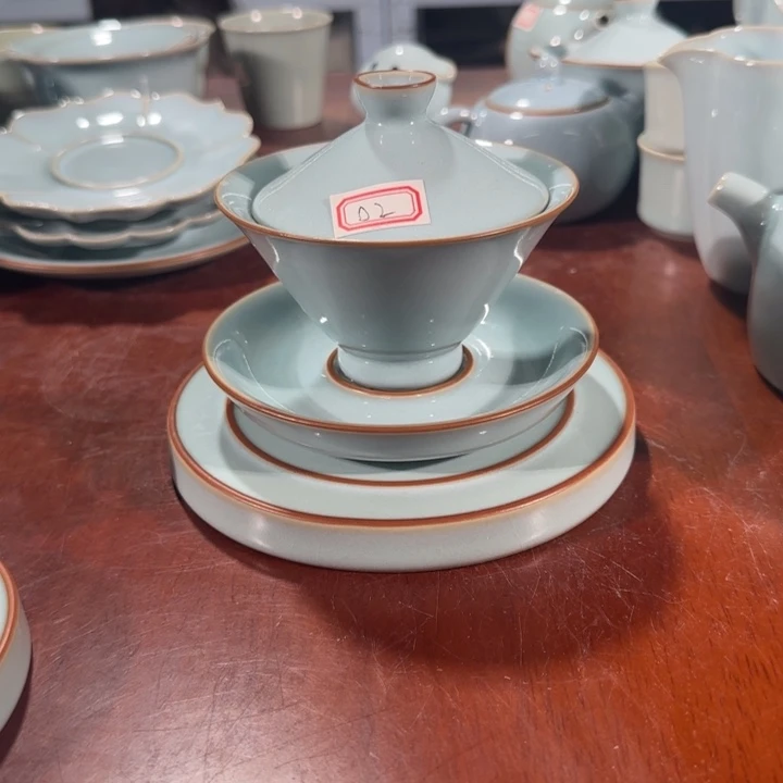 微瑕天青斗笠盖碗02