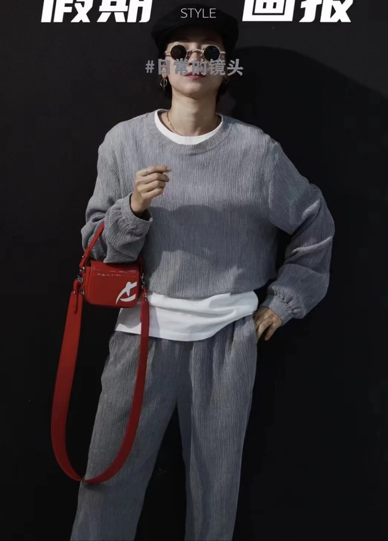 新品三合一斜挎小包多种背法迷你包手提单肩腰包漆牛皮红色