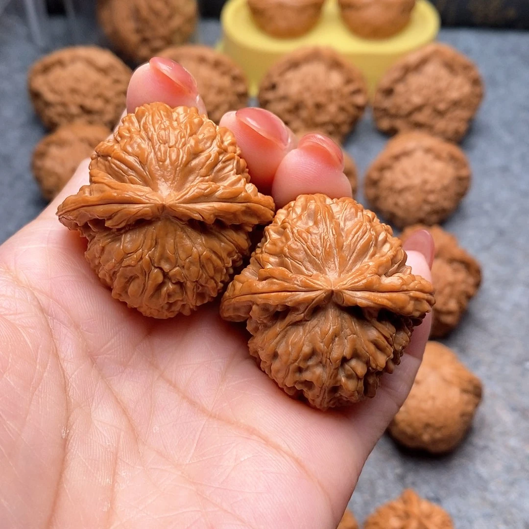 文玩核桃把件精品白狮子39+全品