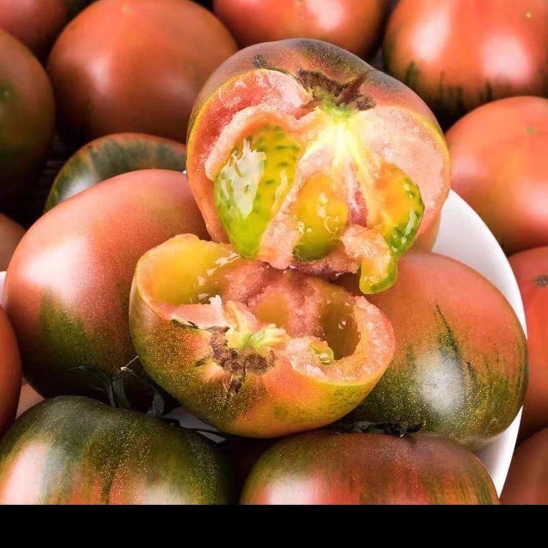 东北农家小园碱地草莓，虎皮，柿子