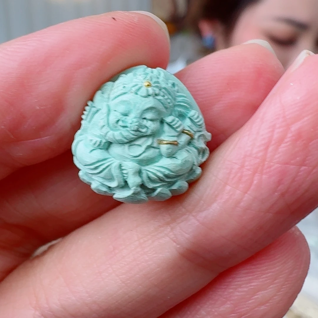 未镶嵌绿松石珠宝奇石