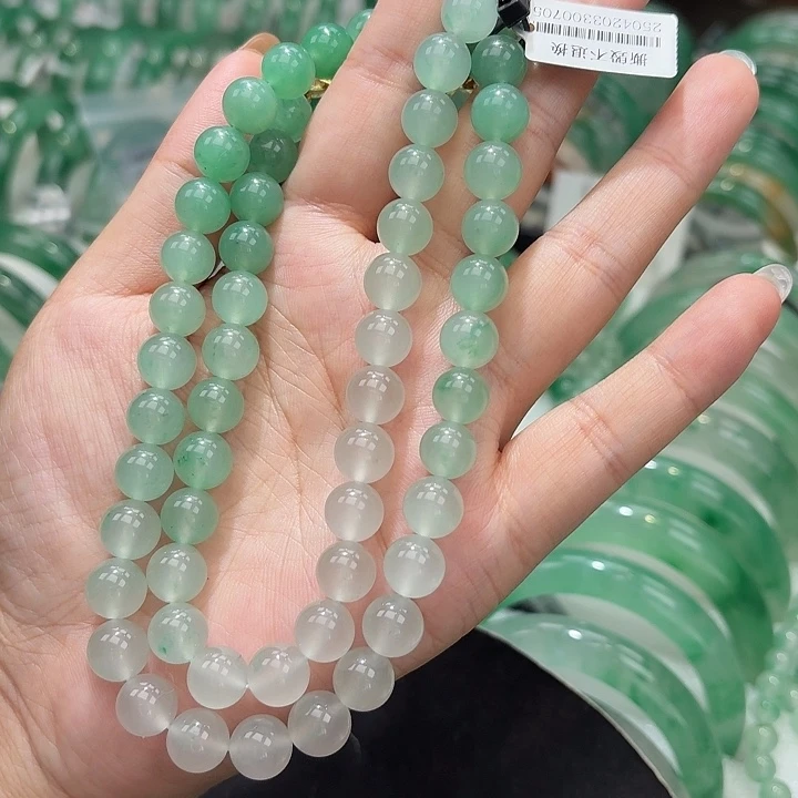 项链未镶嵌石英质玉（非洲翠）