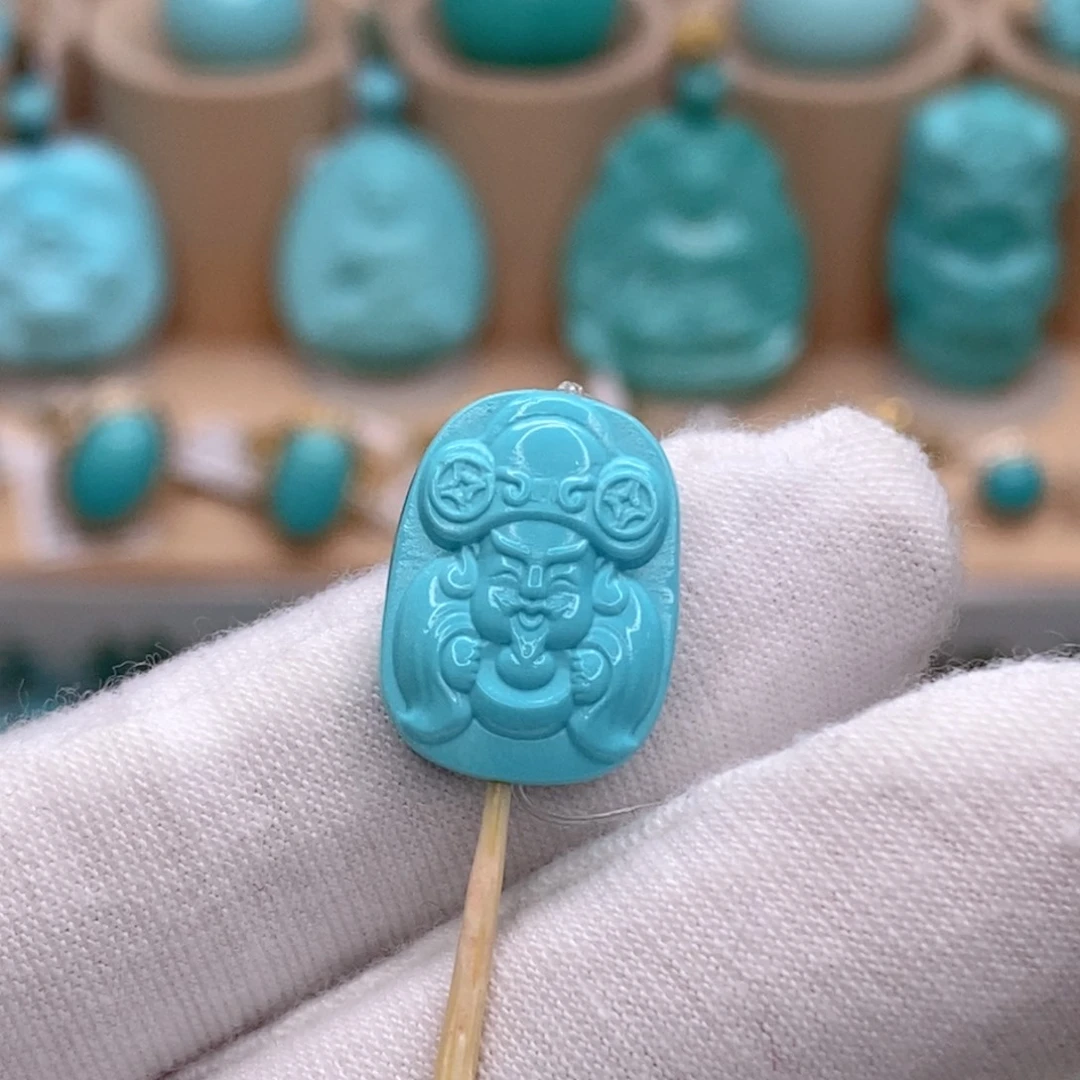 绿松石未镶嵌珠宝奇石