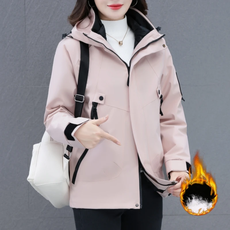 冲锋衣女款秋冬2025新款防风防水三合一加绒加厚登山服短款外套
