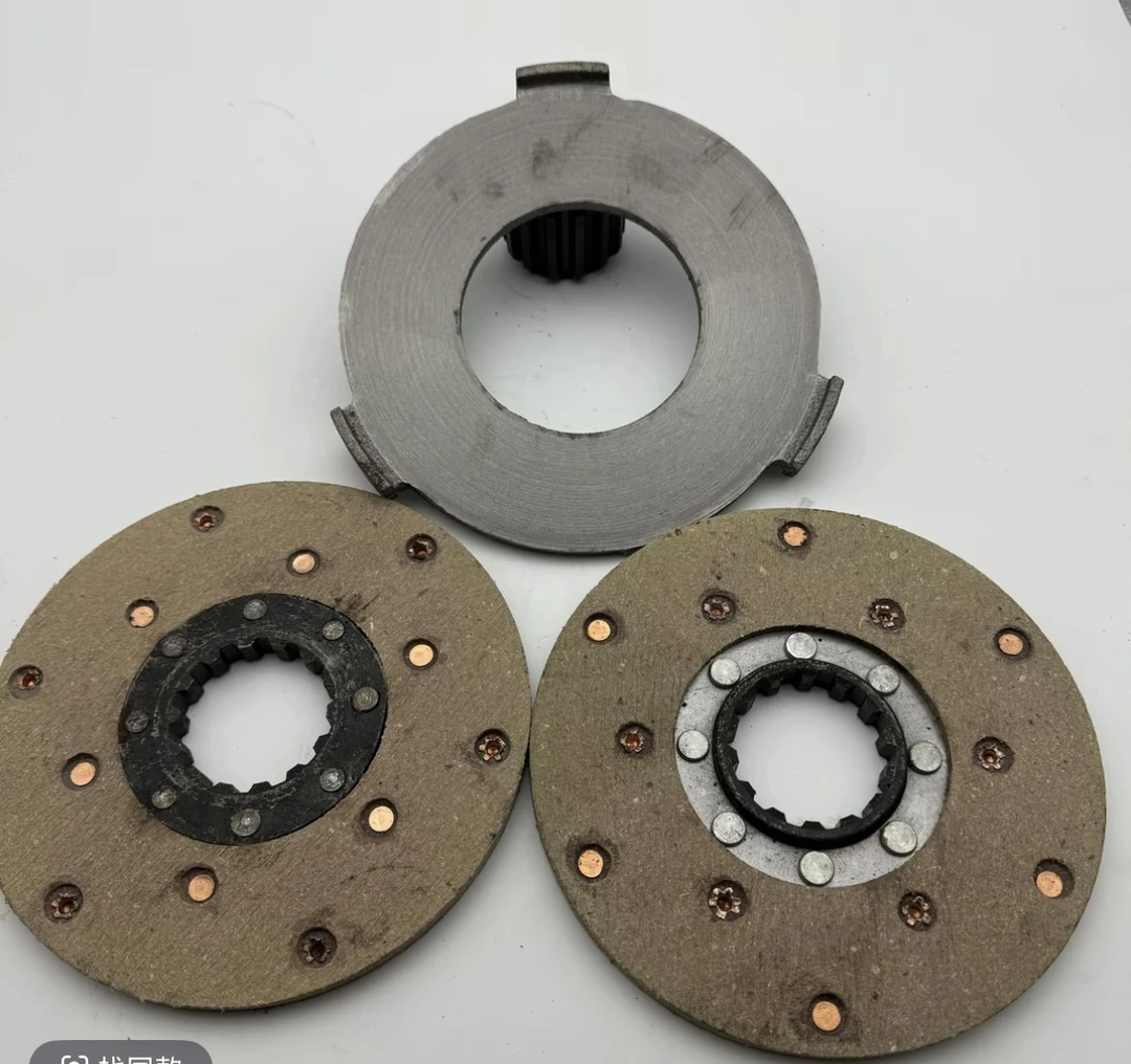 适用于五征离合器片农用车三四轮车拖车机小铲车配件耐磨摩擦片