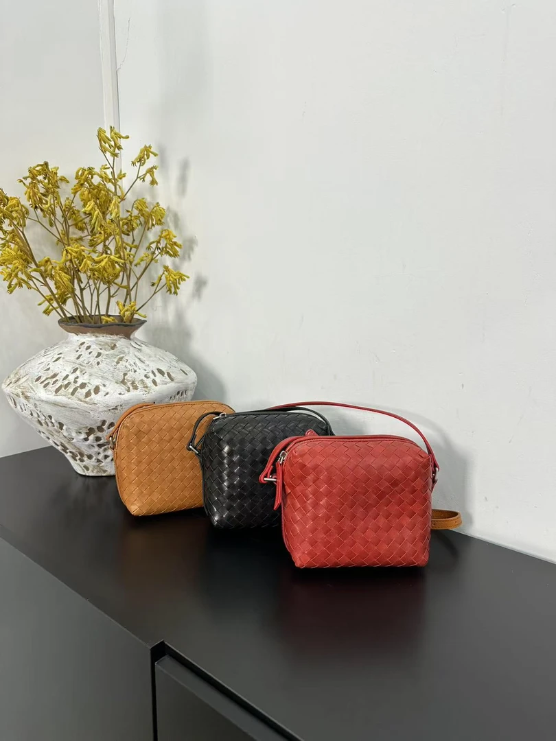 【慕懿时袋】时尚明星同款经典手工编织斜挎包女包高级质感小包5360