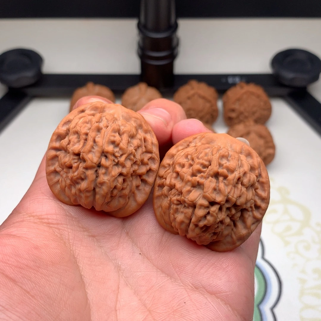 暴***雪吊坠文玩核桃莲花40.5