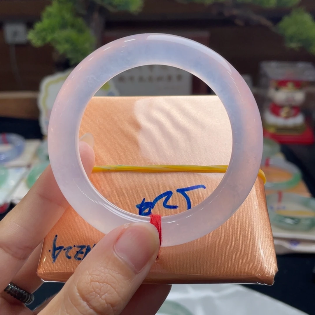 翡翠未镶嵌手镯17号 52圆条 白冰