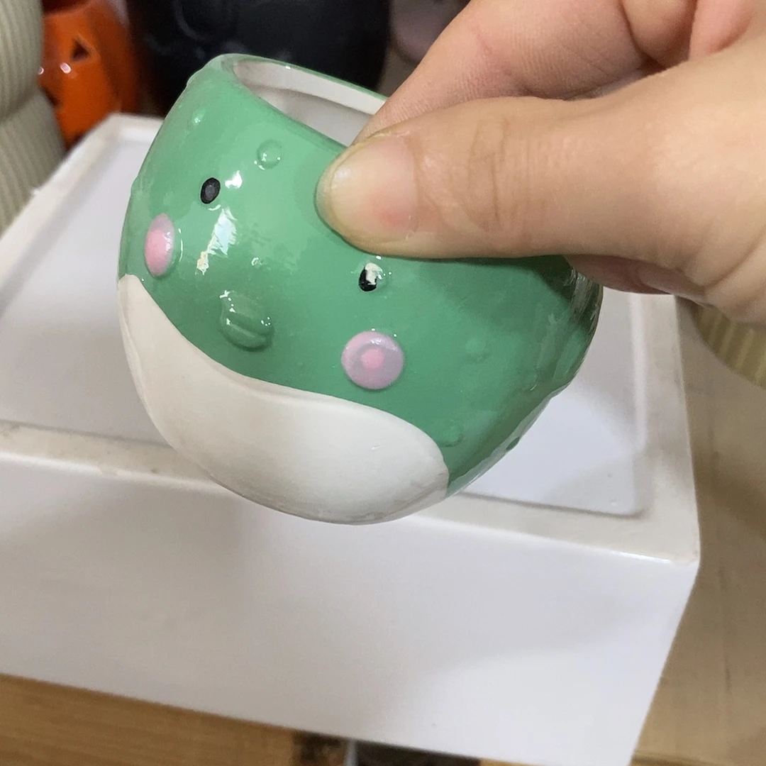 杯子陶盆有孔 瑕疵介意勿拍