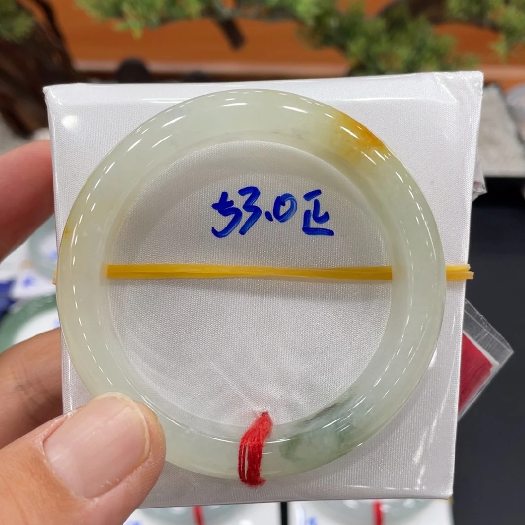未镶嵌手镯翡翠翡翠