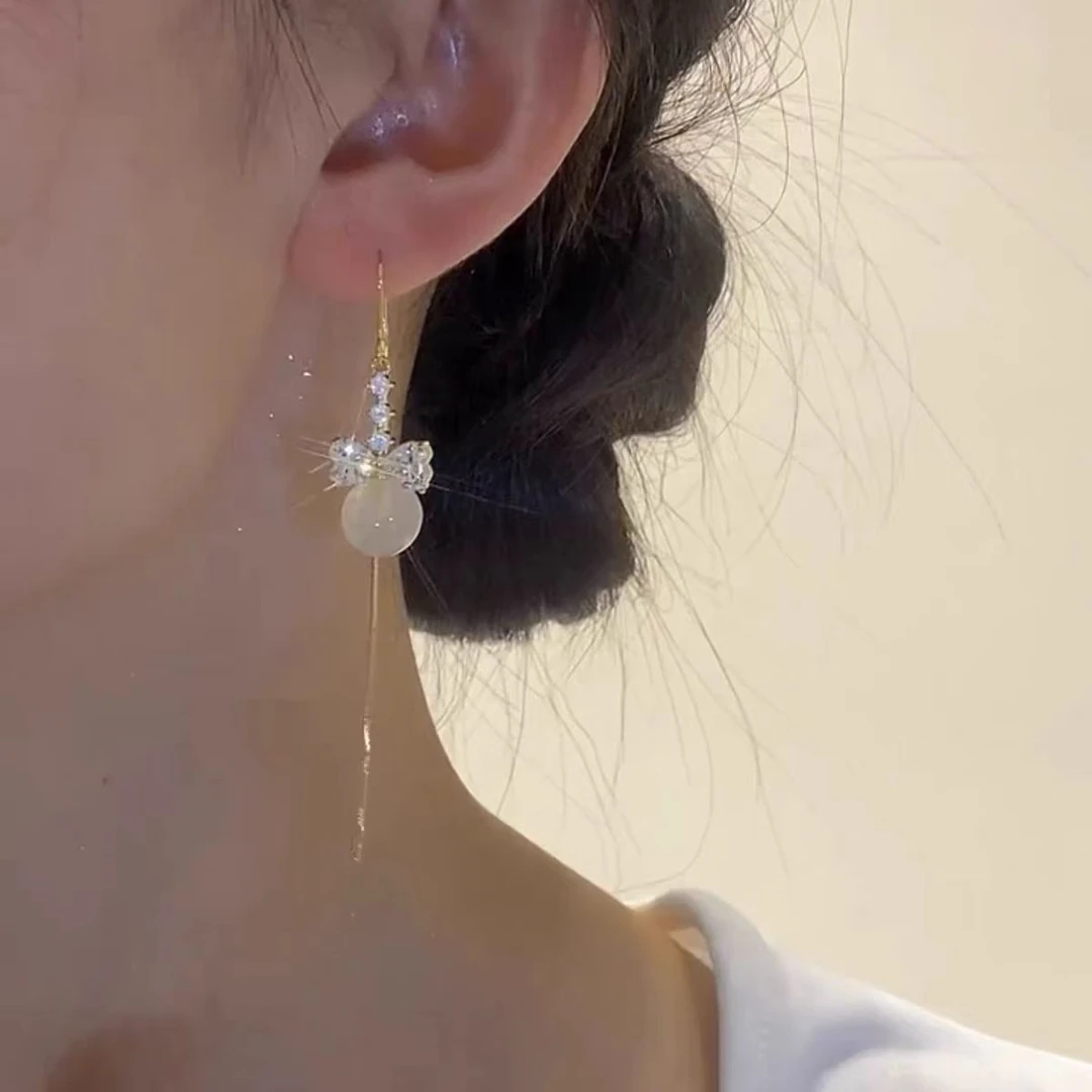 铜合金耳饰 气质轻奢百搭简约简约优雅精致网红设计师耳环F3170