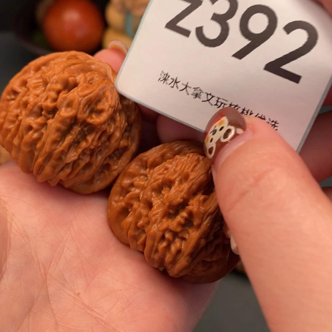 文玩核桃把件四座楼      392