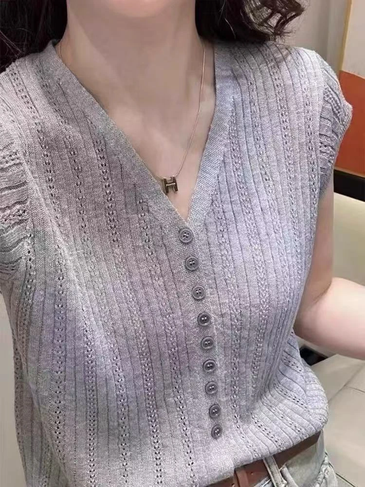 丽丽家~228显瘦打底宽松v领纯色圆领飞袖上衣