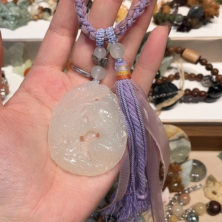 蛇纹石玉合金颈饰