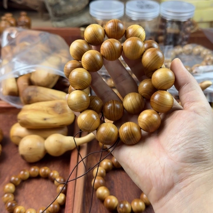 柏木（崖柏）北太行崖柏陈化板根红油2.0