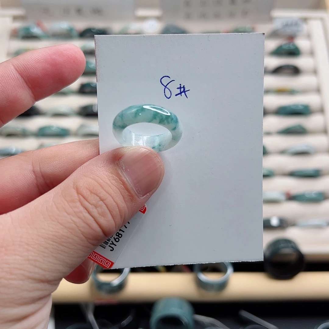 翡翠未镶嵌戒指翡翠