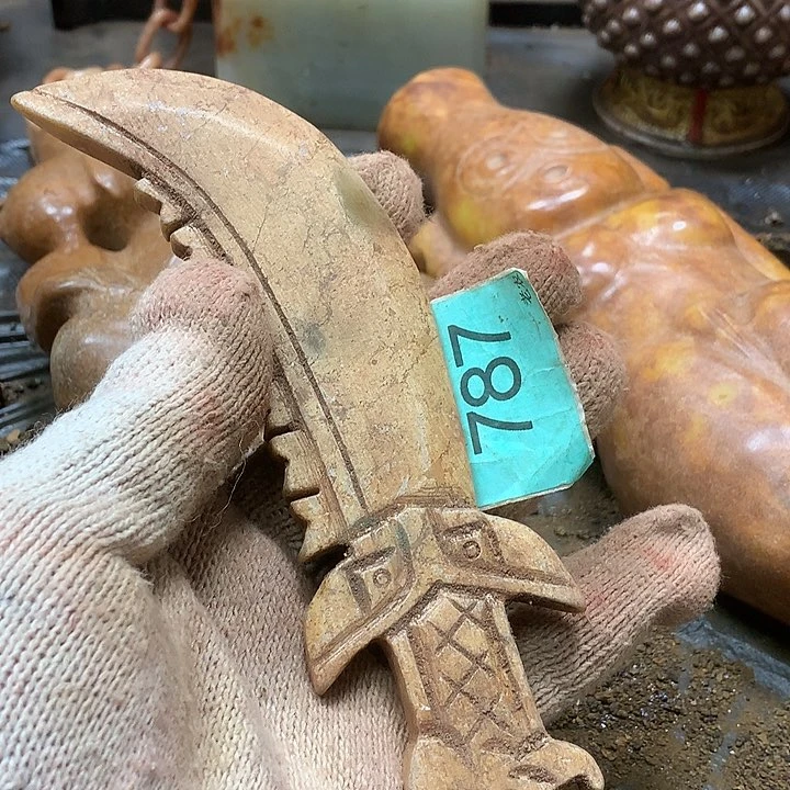 未镶嵌和田玉挂件