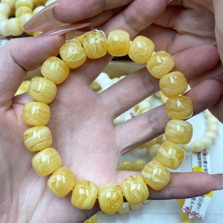 琥珀未镶嵌珠宝奇石13