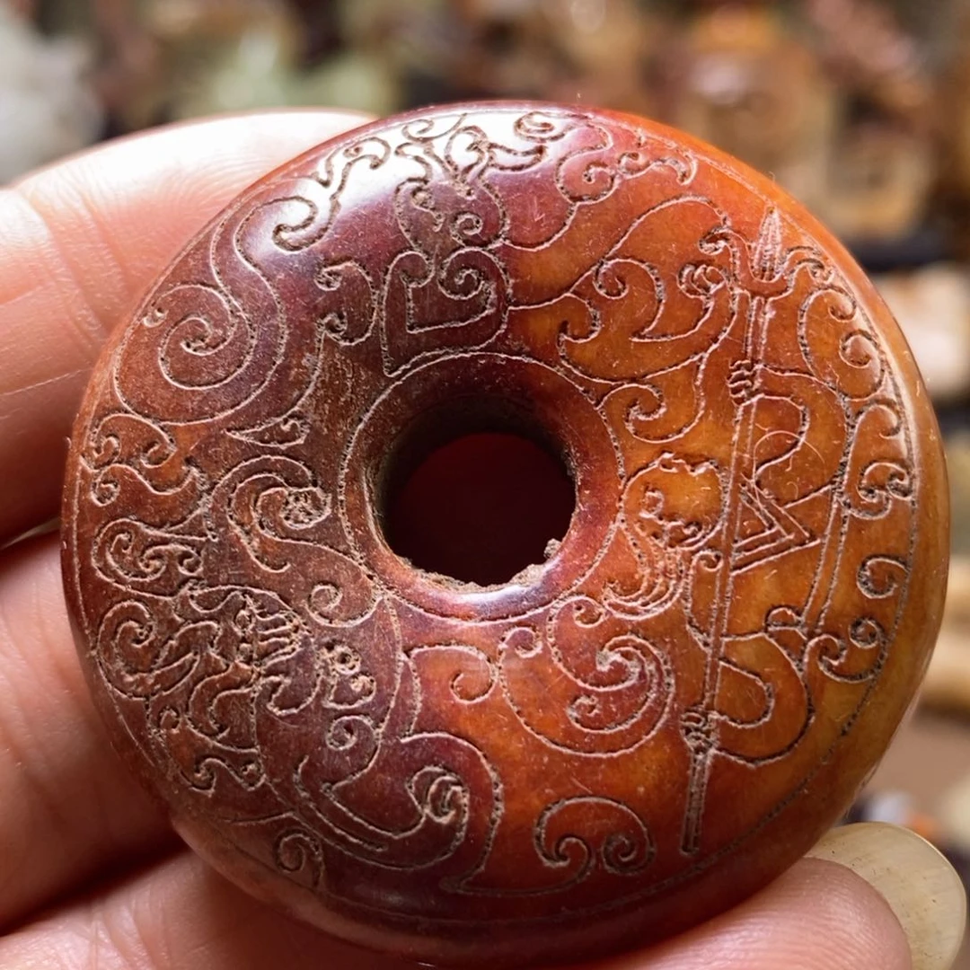 未镶嵌和田玉（糖玉）挂件