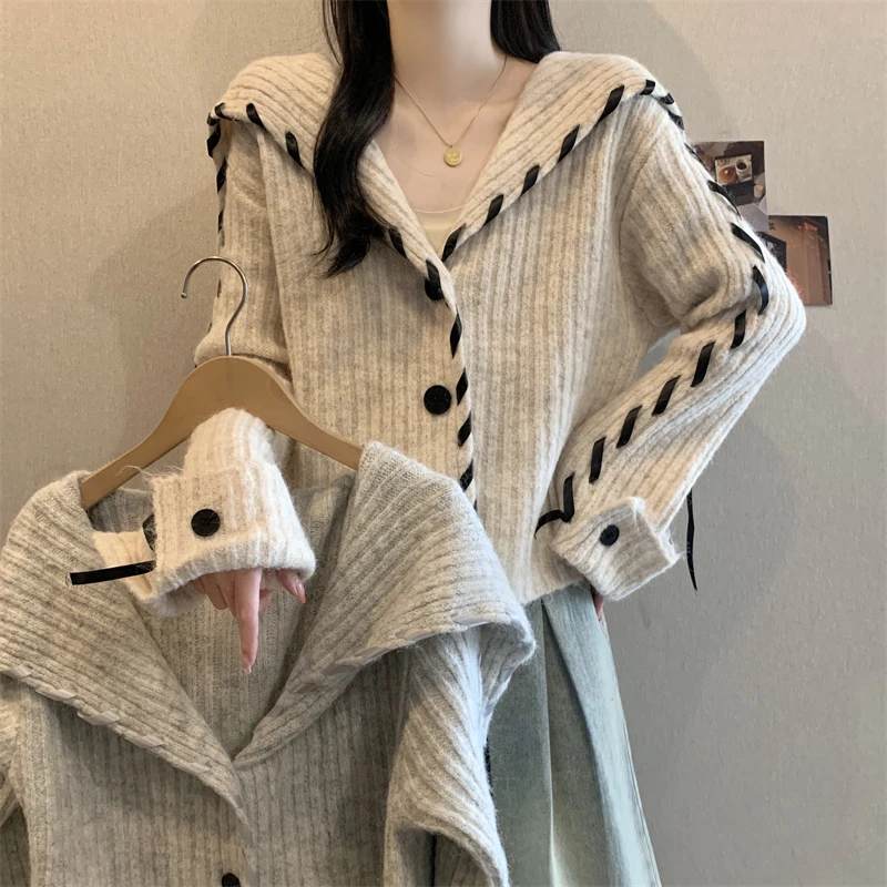 新品大翻领毛衣开衫外套女秋冬季大码微胖mm设计感系带短款欧货