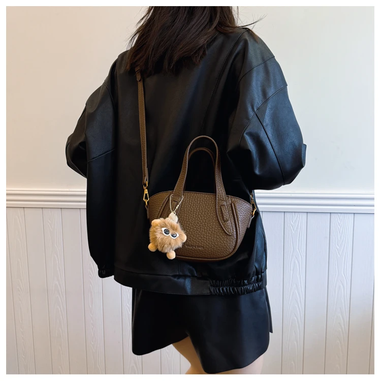 韩版高级时尚菜篮子包单肩斜挎包网红洋气休闲百搭女士小众小包包