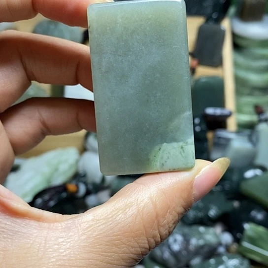 未镶嵌和田玉（糖玉）珠宝半成品