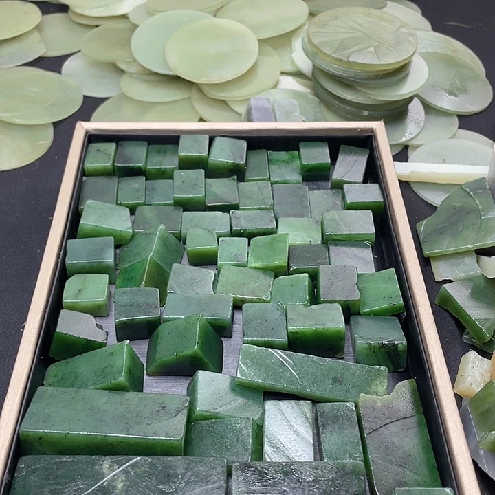 和田玉（糖玉）未镶嵌珠宝半成品