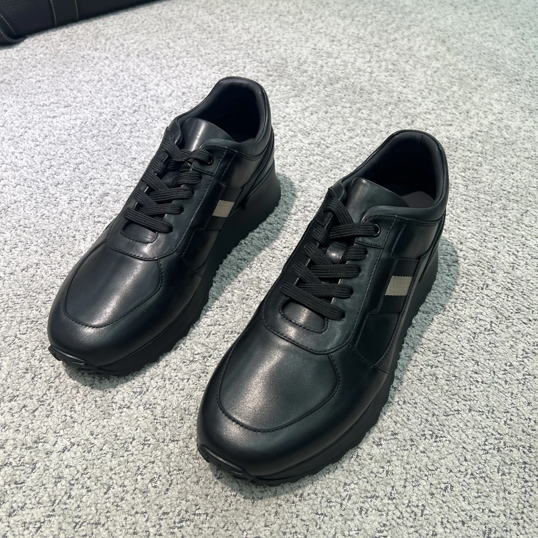 男士高端休闲鞋6119秋冬新品简约大气百搭款休闲鞋