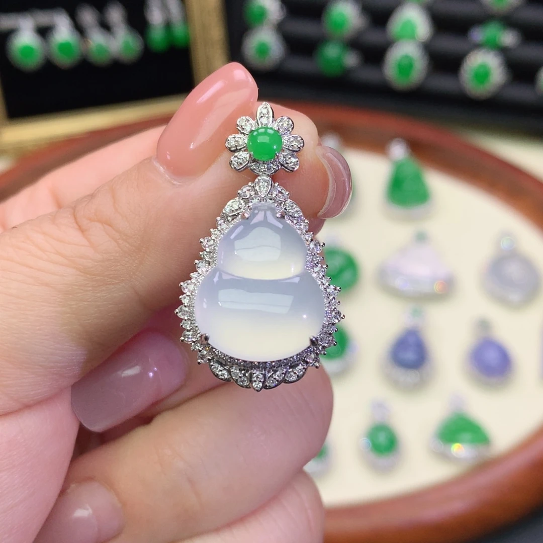 翡翠18K金镶嵌吊坠(不含链)