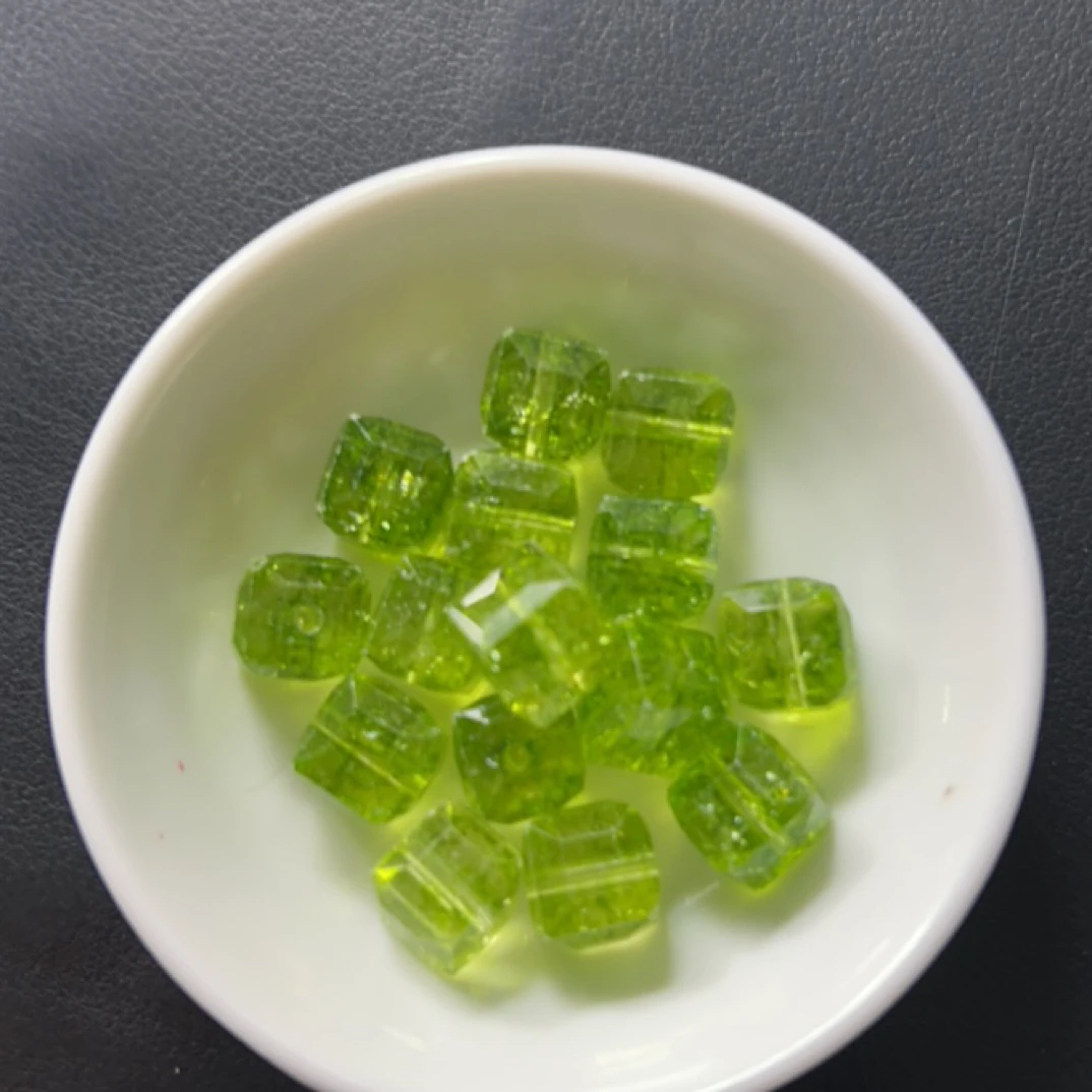 散珠W3187绿碧玺方糖10MM*10颗