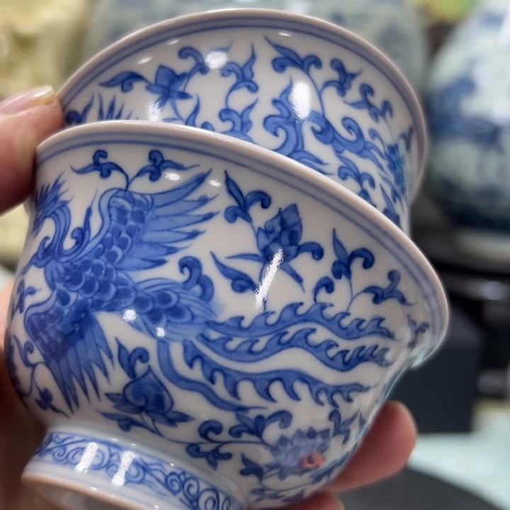 摆件滚**去青花瓷双凤纹压手杯
