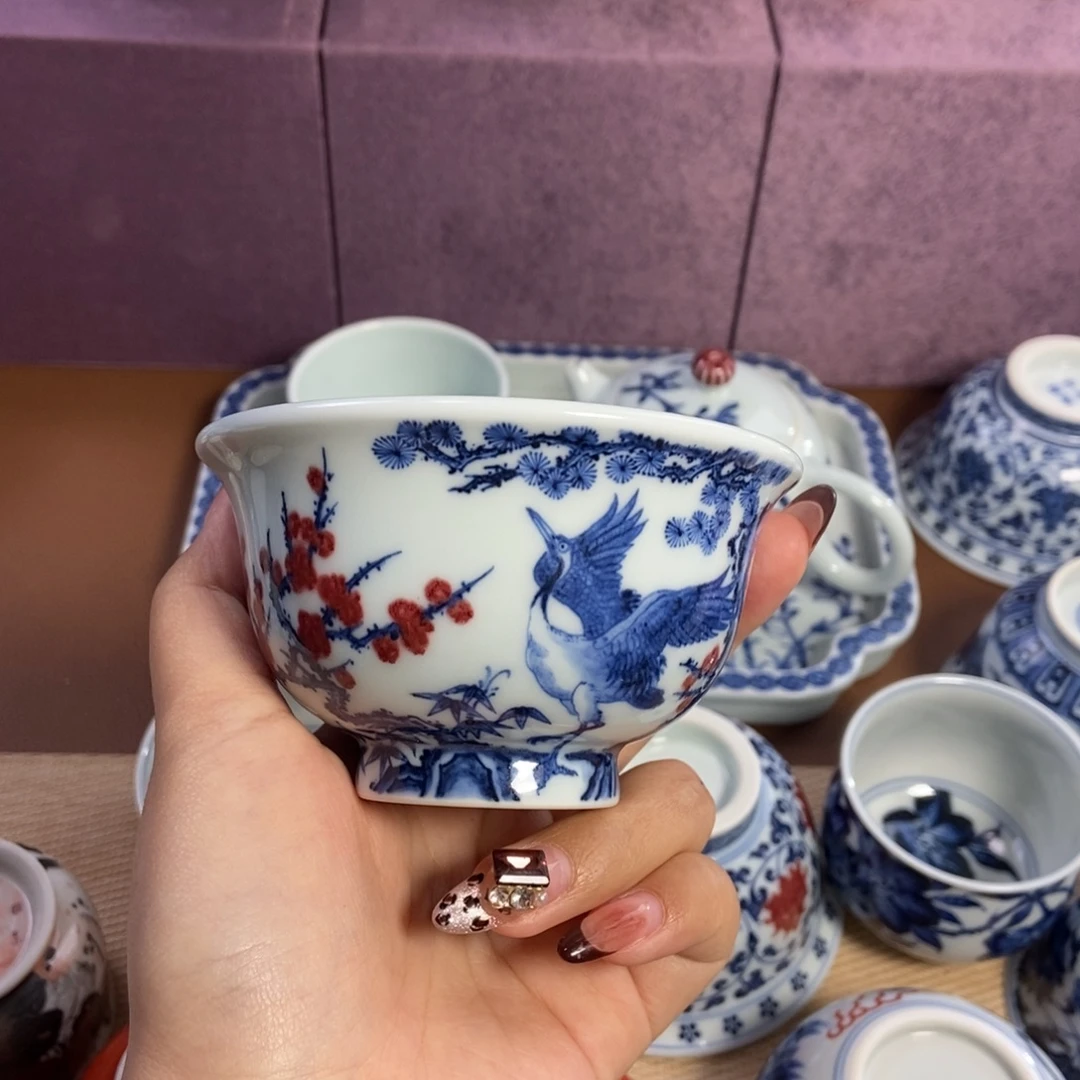 陶阳春白雪釉里红松竹梅鹤舞压手杯