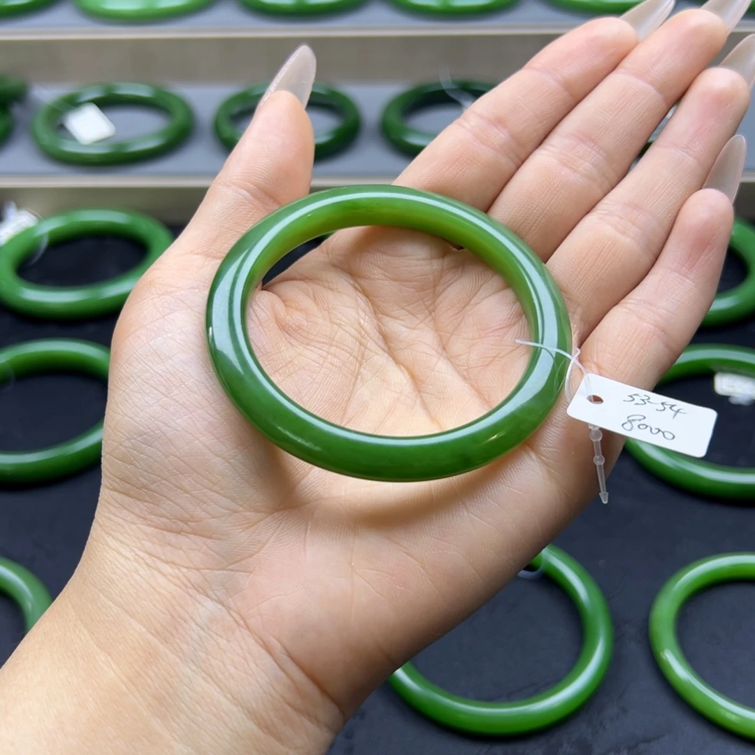 和田玉（碧玉）未镶嵌手镯特色碧玉