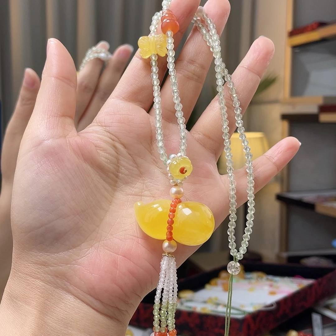 琥珀裸石未镶嵌蜜蜡吊坠