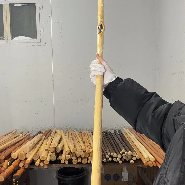 秦岭石山红牛筋车载