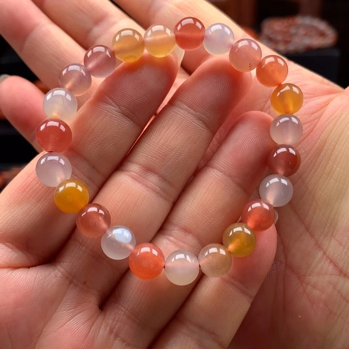 南红玛瑙手串未镶嵌