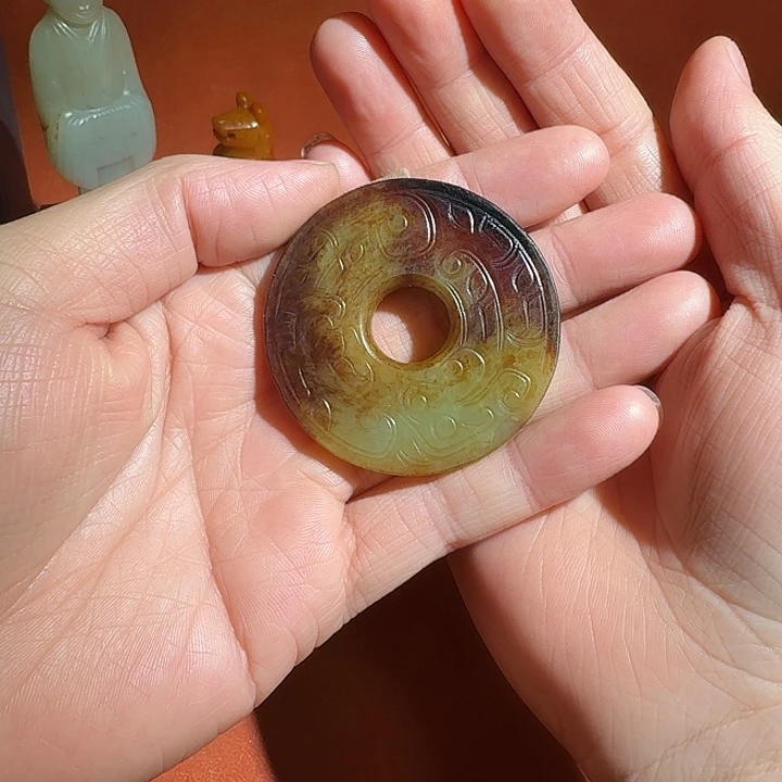 秋***风和田玉（糖玉）未镶嵌挂件