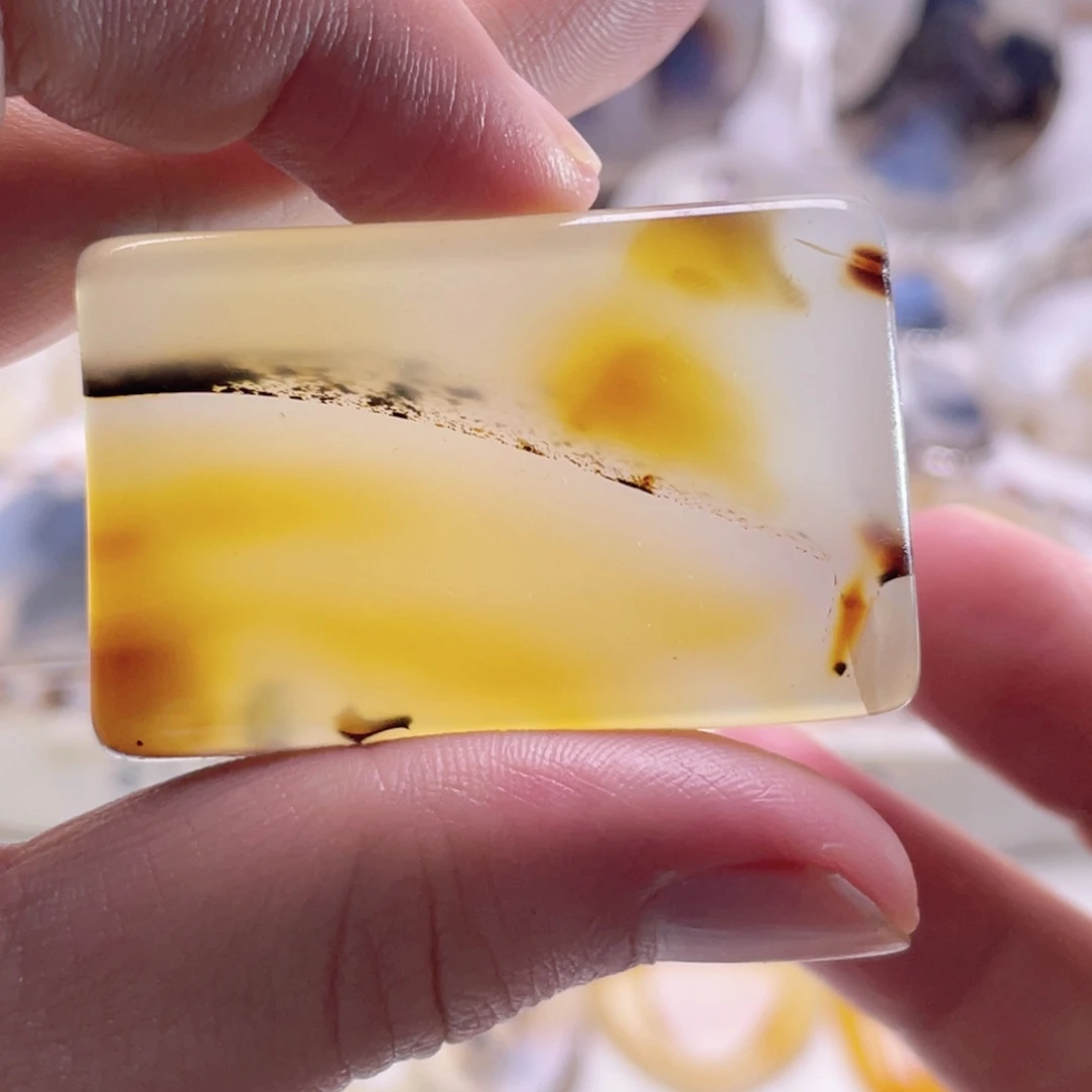 玛瑙/玉髓未镶嵌珠宝奇石