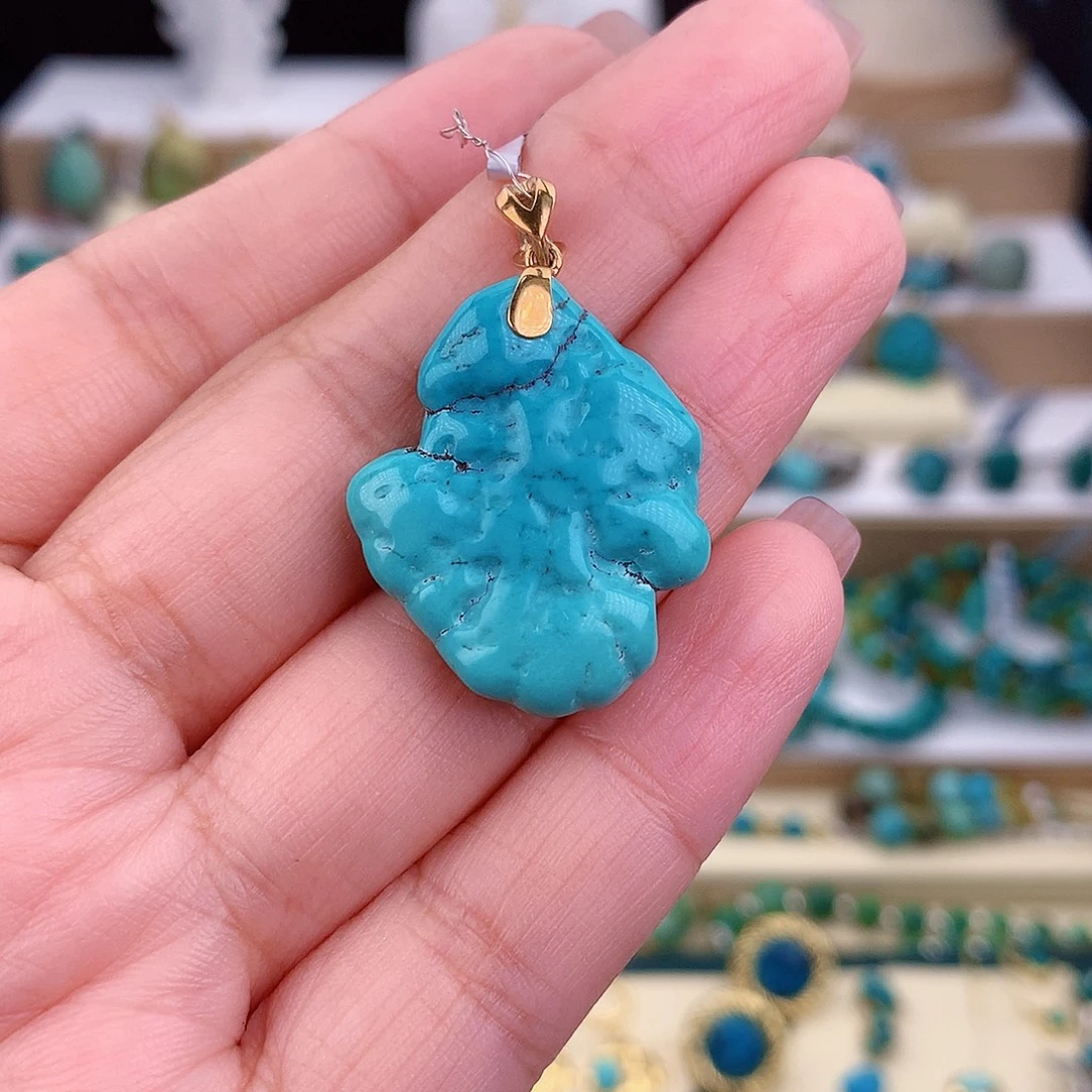 绿松石18K金镶嵌颈饰