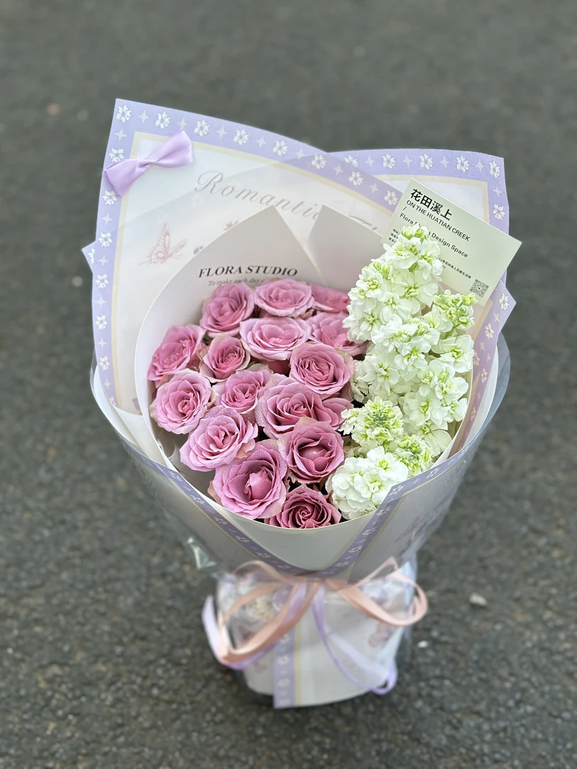 秘境星河 紫色系见面花束生日花束