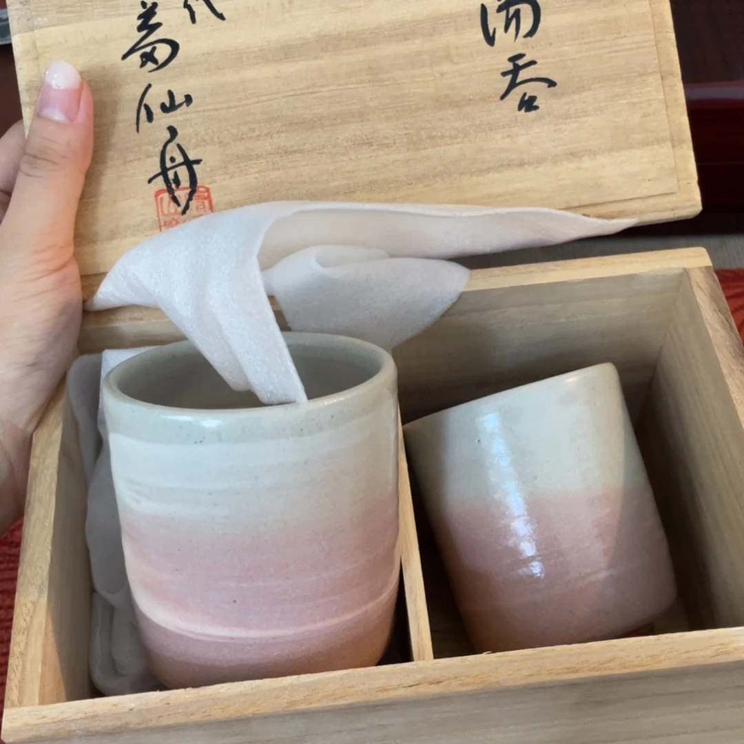 瓷片我们都在努力着改变着我们自己不喜欢