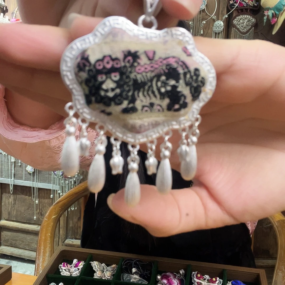 铁合金花岗石项链