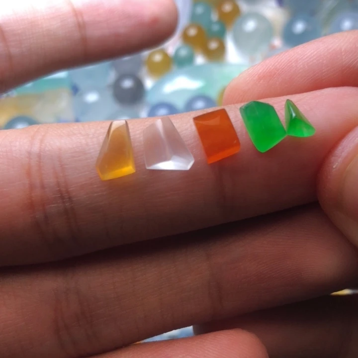 未镶嵌定制翡翠挂件