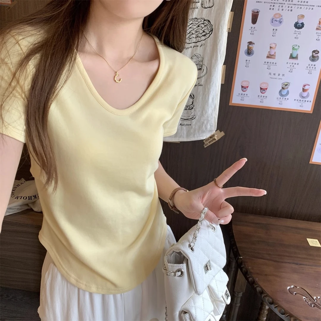 奶黄色V领短袖t恤女2025夏季新款糖果色气质捏褶皱设计感显瘦上衣