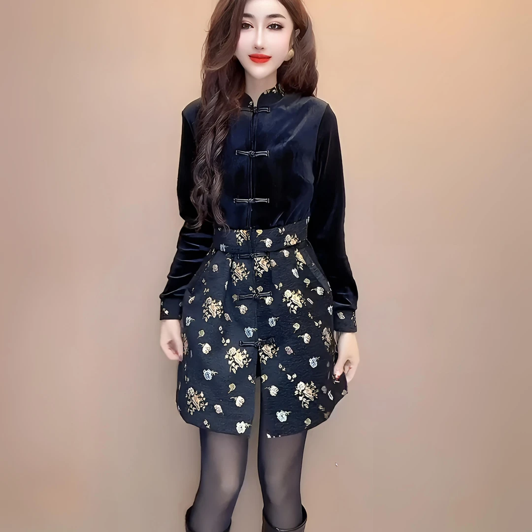 2025冬季新款新中式复古国风盘扣设计感气质拼接丝绒外套连衣裙