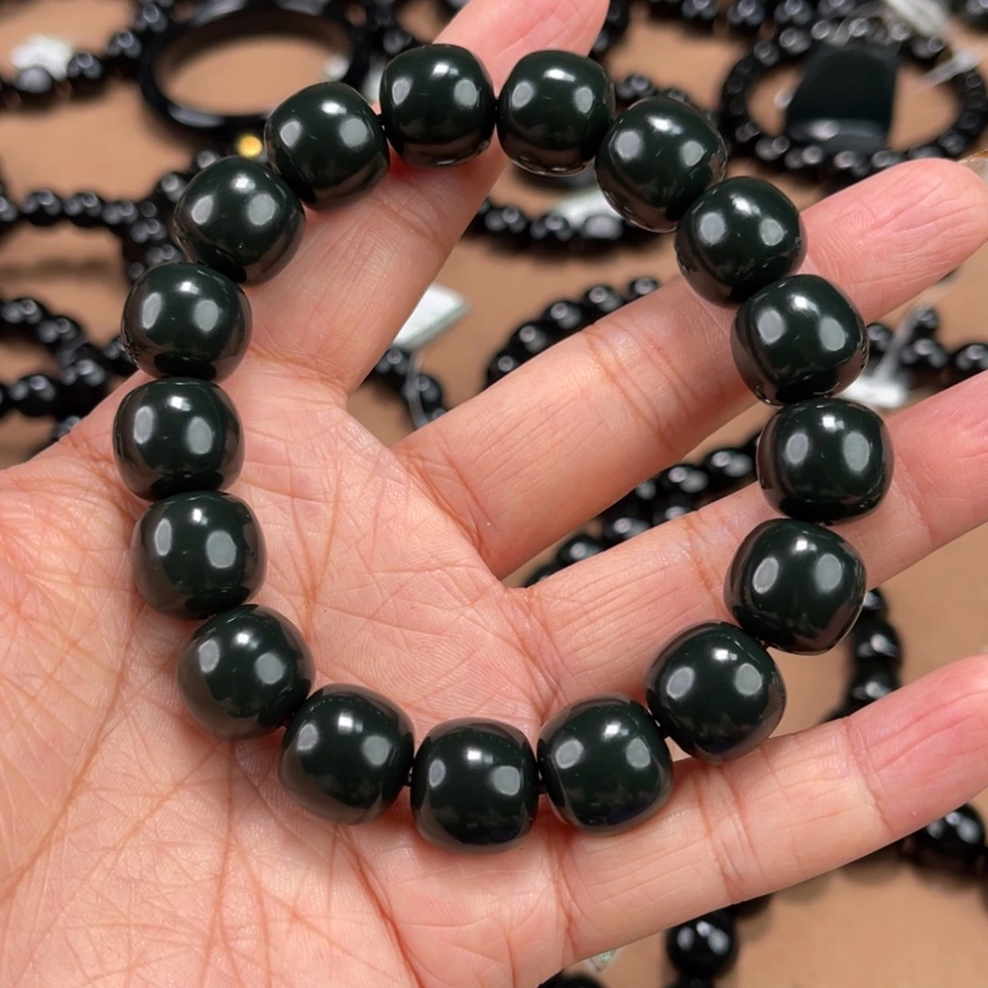 u***3和田玉未镶嵌手串14